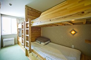 Aso Base Backpackers