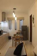 Green Studio Apartment Seminyak