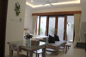 Green Studio Apartment Seminyak
