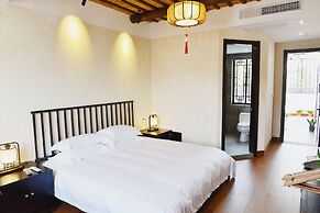 Wuzhen Ziye Musu Inn