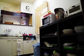 Guesthouse IMARI Honjin - Hostel