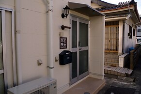 Guesthouse IMARI Honjin - Hostel