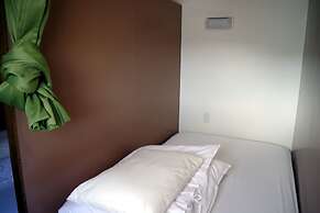 Guesthouse IMARI Honjin - Hostel