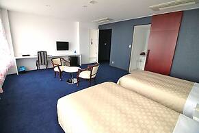 Lakeside Hot Spring Hotel Kunibiki