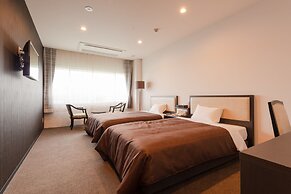 Lakeside Hot Spring Hotel Kunibiki