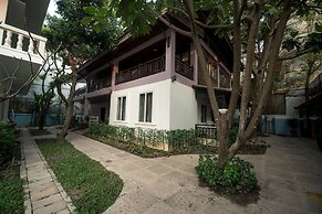 Lavender Angkor Boutique