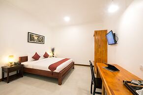 Lavender Angkor Boutique