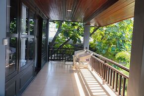 Lavender Angkor Boutique