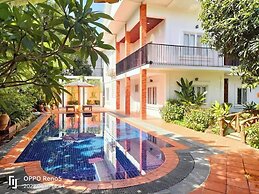 Lavender Angkor Boutique