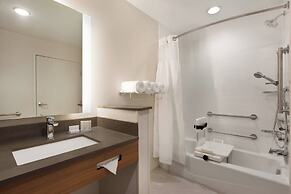 Fairfield Inn & Suites by Marriott Boulder Longmont