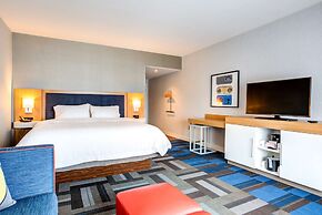 Hampton Inn & Suites Boston/Waltham