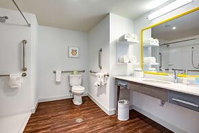 Hampton Inn & Suites Boston/Waltham