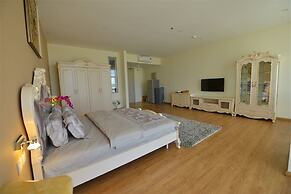 Wafa Hotel & Apartment