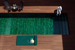 The Secret Pool Villas By The Library