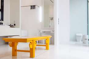 The Secret Pool Villas By The Library