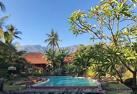 Desa Saya Eco Luxury Resort & Spa