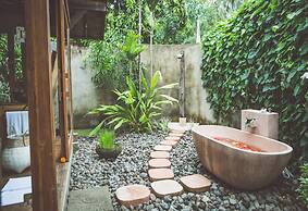 Desa Saya Eco Luxury Resort & Spa