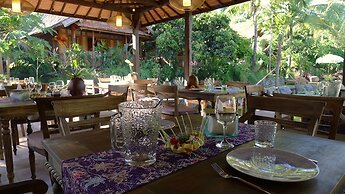 Desa Saya Eco Luxury Resort & Spa