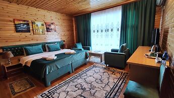 Kungut Hotel & Resort