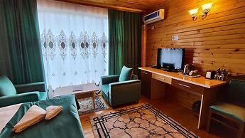 Kungut Hotel & Resort