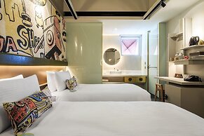 Cosmos Hotel Huashan Town