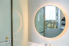 Cosmos Hotel Huashan Town