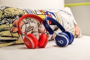 Cosmos Hotel Huashan Town