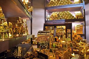 Cosmos Hotel Huashan Town