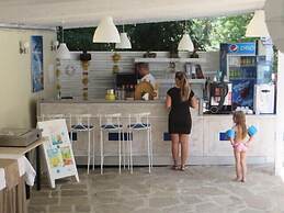 Ariana Hotel - All Inclusive