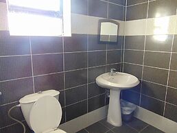 Al-Nujoom Hotel Suites