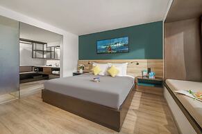 Satya Da Nang Hotel Han Market