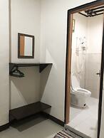 Lolo Bob's Bed And Breakfast