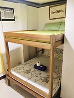 Lolo Bob's Bed And Breakfast