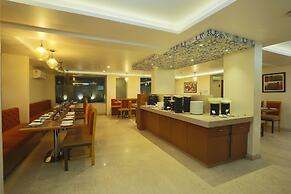 Evoke Lifestyle Candolim