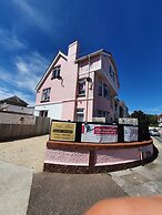 Singer House