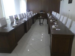 Grand Millennium Hotel Lahore