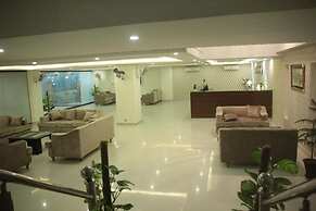 Grand Millennium Hotel Lahore