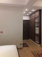 luxes Inn