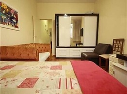GoHouse Copacabana 1203