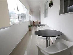 GoHouse Copacabana 1204