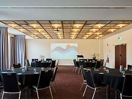 Mantra Albury Hotel