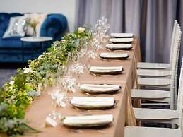 Mantra Albury Hotel