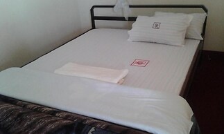 Brisk Hotel Triangle