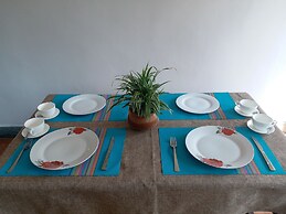 Apartment with mountain and lake view