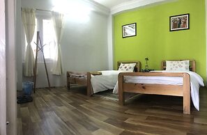 Apartment with mountain and lake view