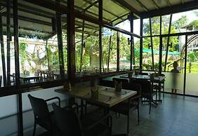 Bansaeo Garden and Resort