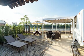 Bansaeo Garden and Resort