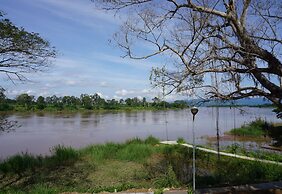 Bansaeo Garden and Resort