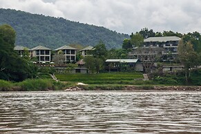 Bansaeo Garden and Resort