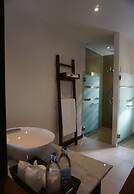 Bansaeo Garden and Resort